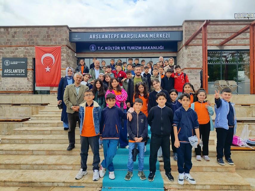 Arslantepe Ziyareti  2 .jpg
